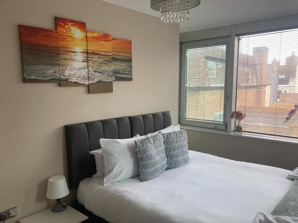 Beautiful Apartment Very Close To The Beach ブライトン エクステリア 写真